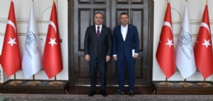 BAŞKAN NALLAR VALİ SOYTÜRK’Ü KİRAZ FESTİVALİ’NE DAVET ETTİ